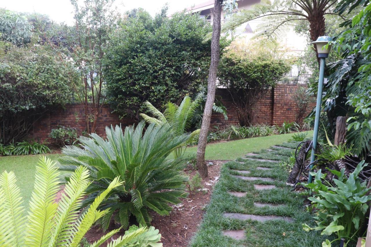 Green Scape Flatlet พริทอเรีย ภายนอก รูปภาพ