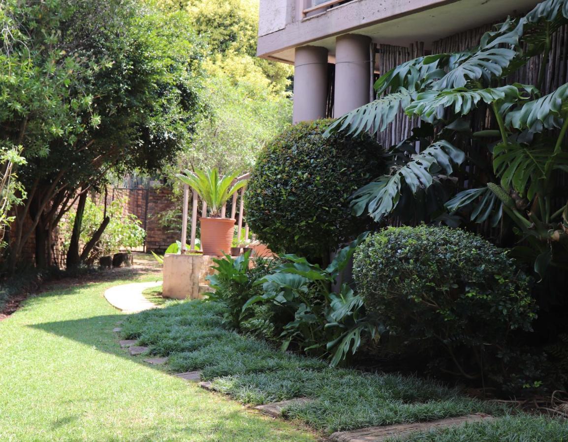 Green Scape Flatlet พริทอเรีย ภายนอก รูปภาพ
